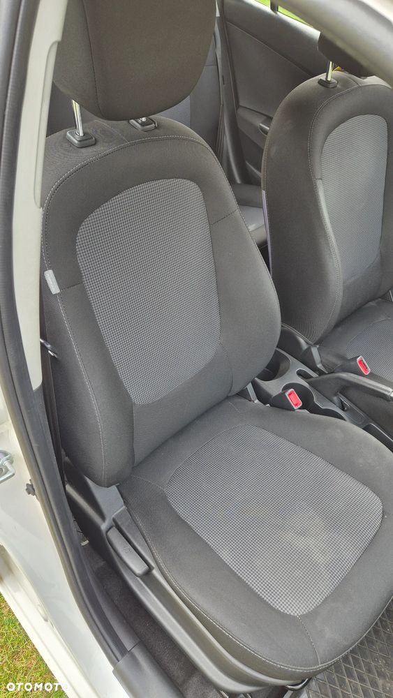Hyundai i20 1.2 Classic - 33