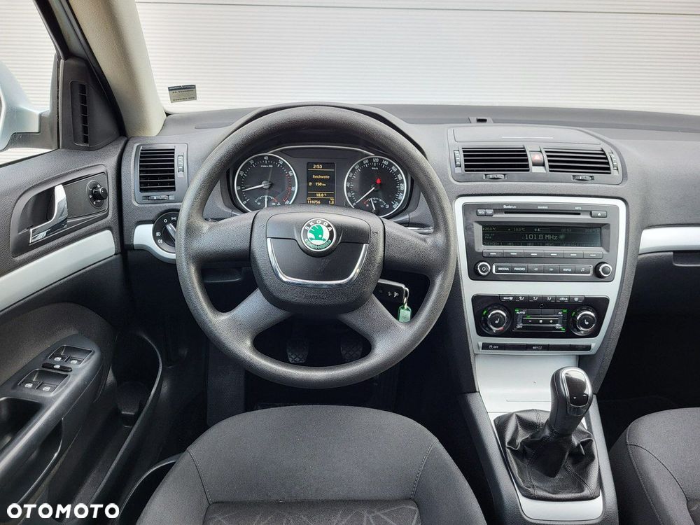 Skoda Octavia - 18