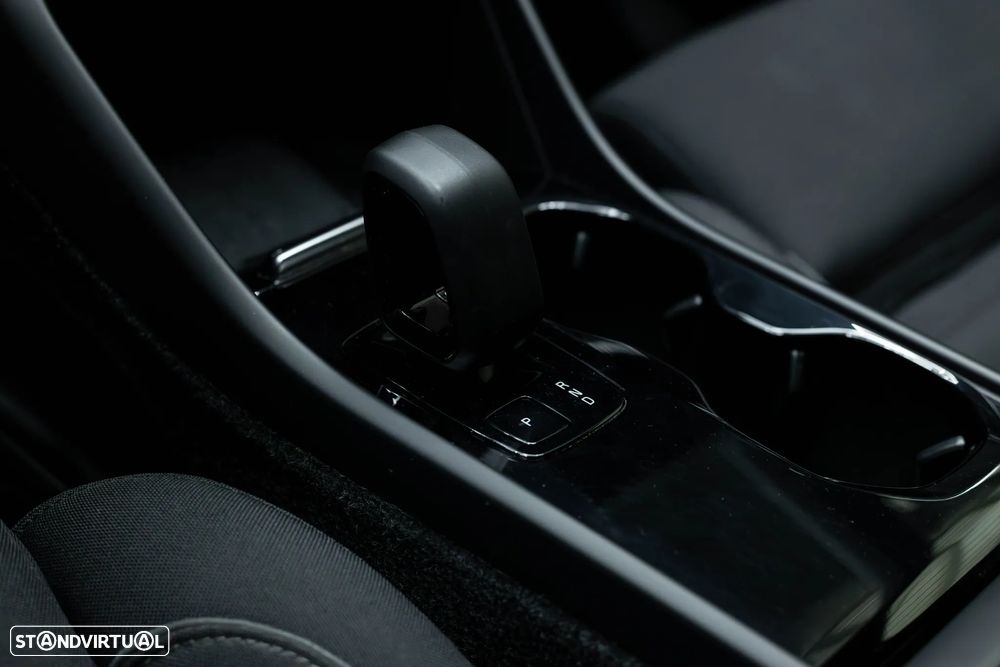 Volvo XC 40 Recharge 69 kWh Single Motor Core - 22