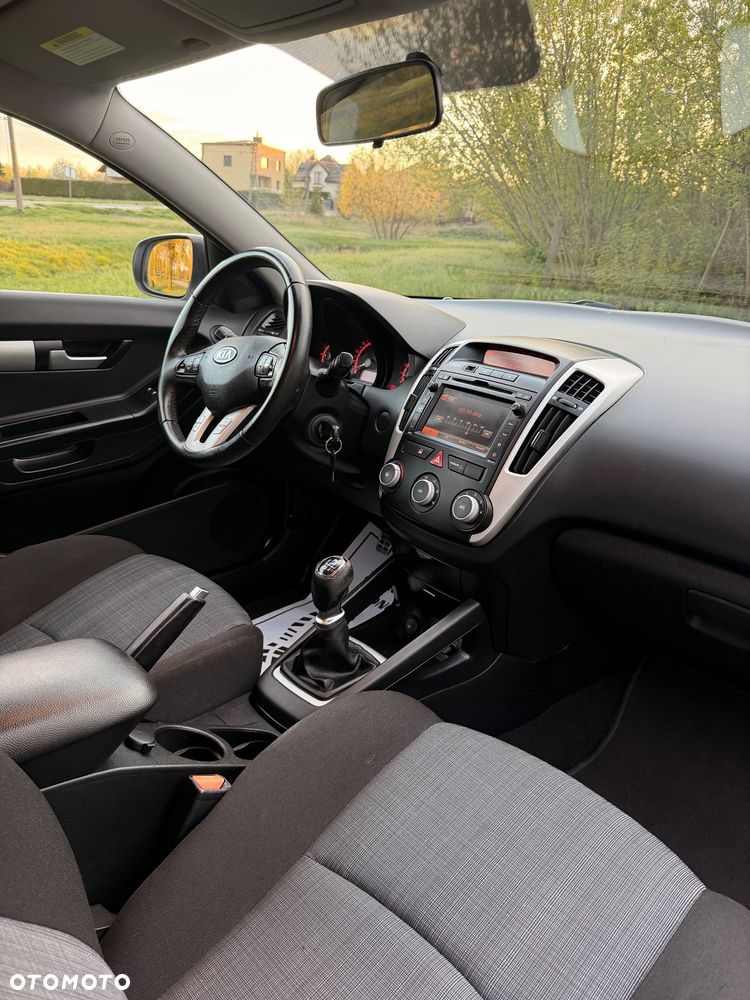 Kia ProCeed 1.4 CVVT Edition 7 - 19