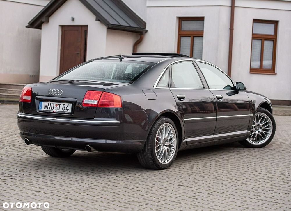 Audi A8 4.2 FSI Quattro - 17