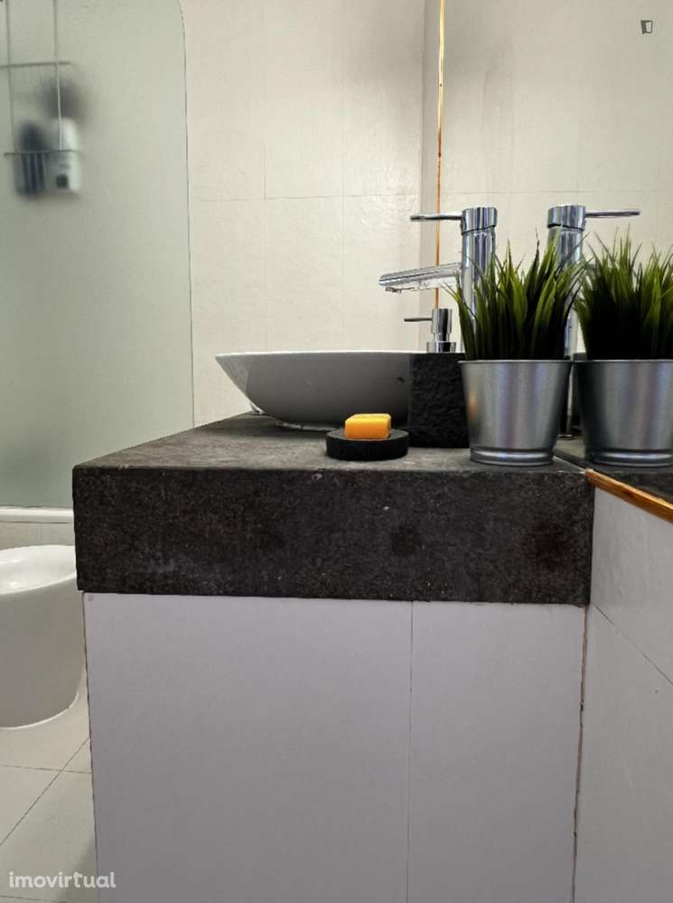 Apartamento com 2 quartos - localizado em Santa Apolónia Lisbon - Grande imagem: 3/10