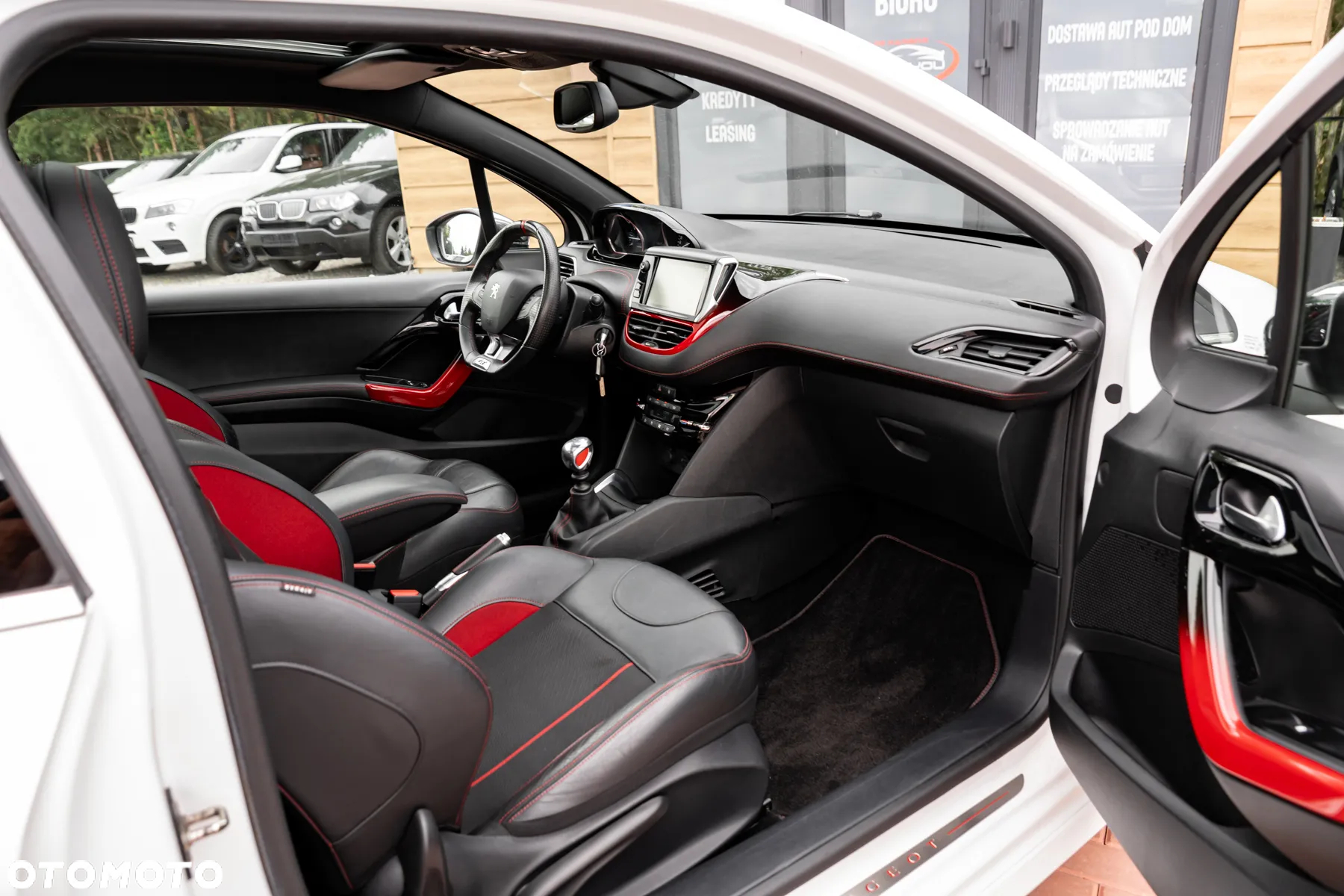 Peugeot 208 1.6 THP GTi - 22