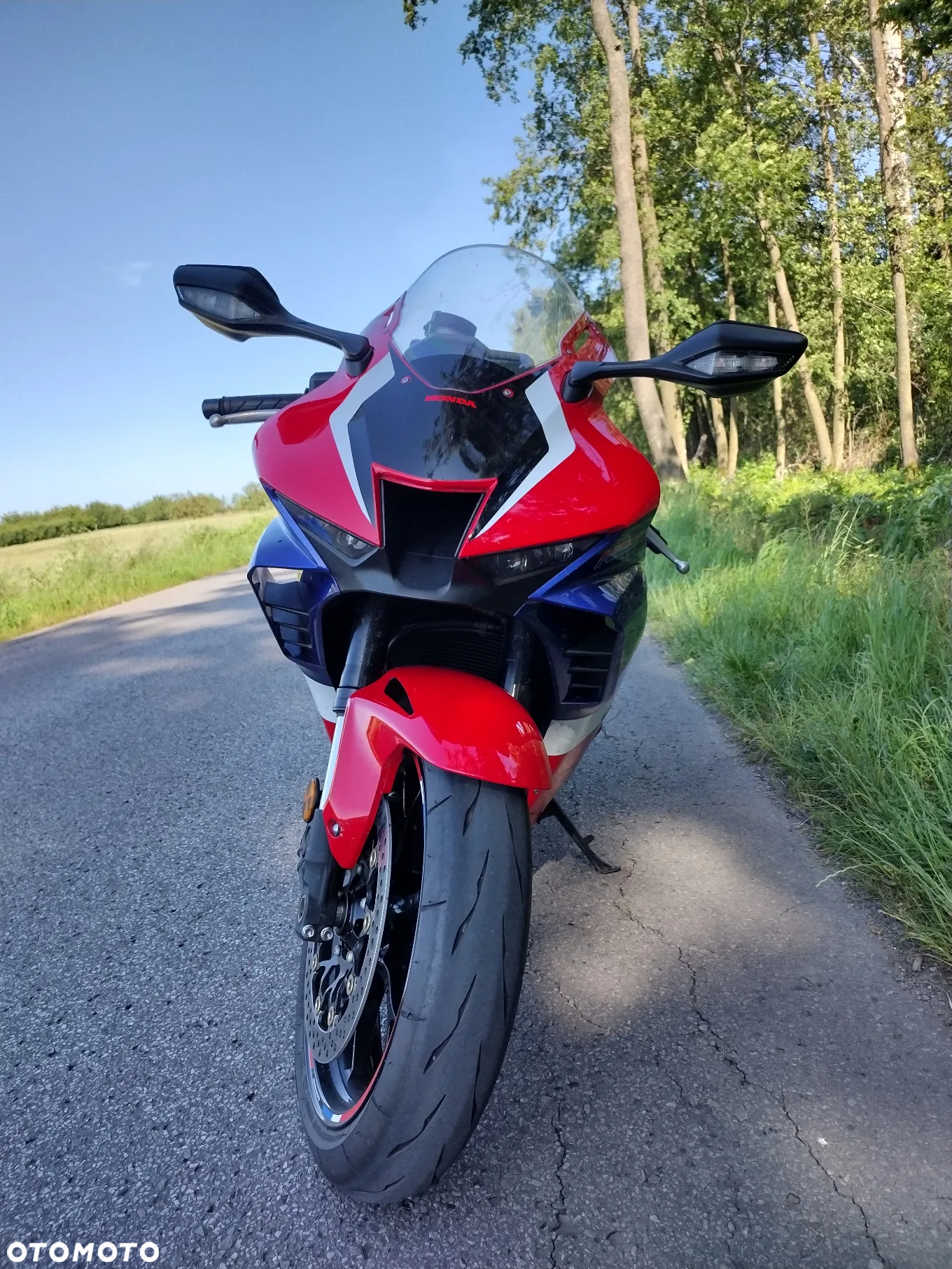 Honda CBR - 7