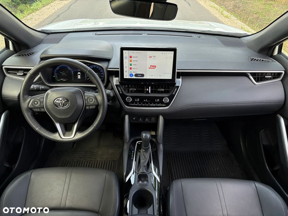 Toyota Corolla Cross 2.0 Hybrid Executive - 12