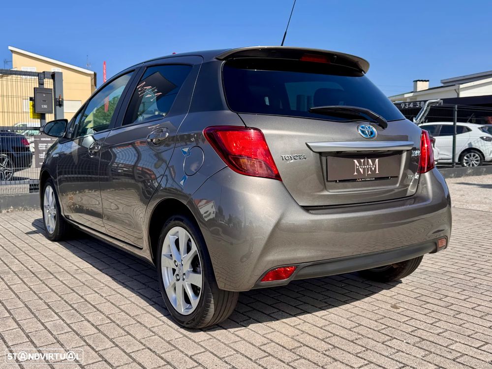 Toyota Yaris 1.5 HSD Sport+Navi - 7