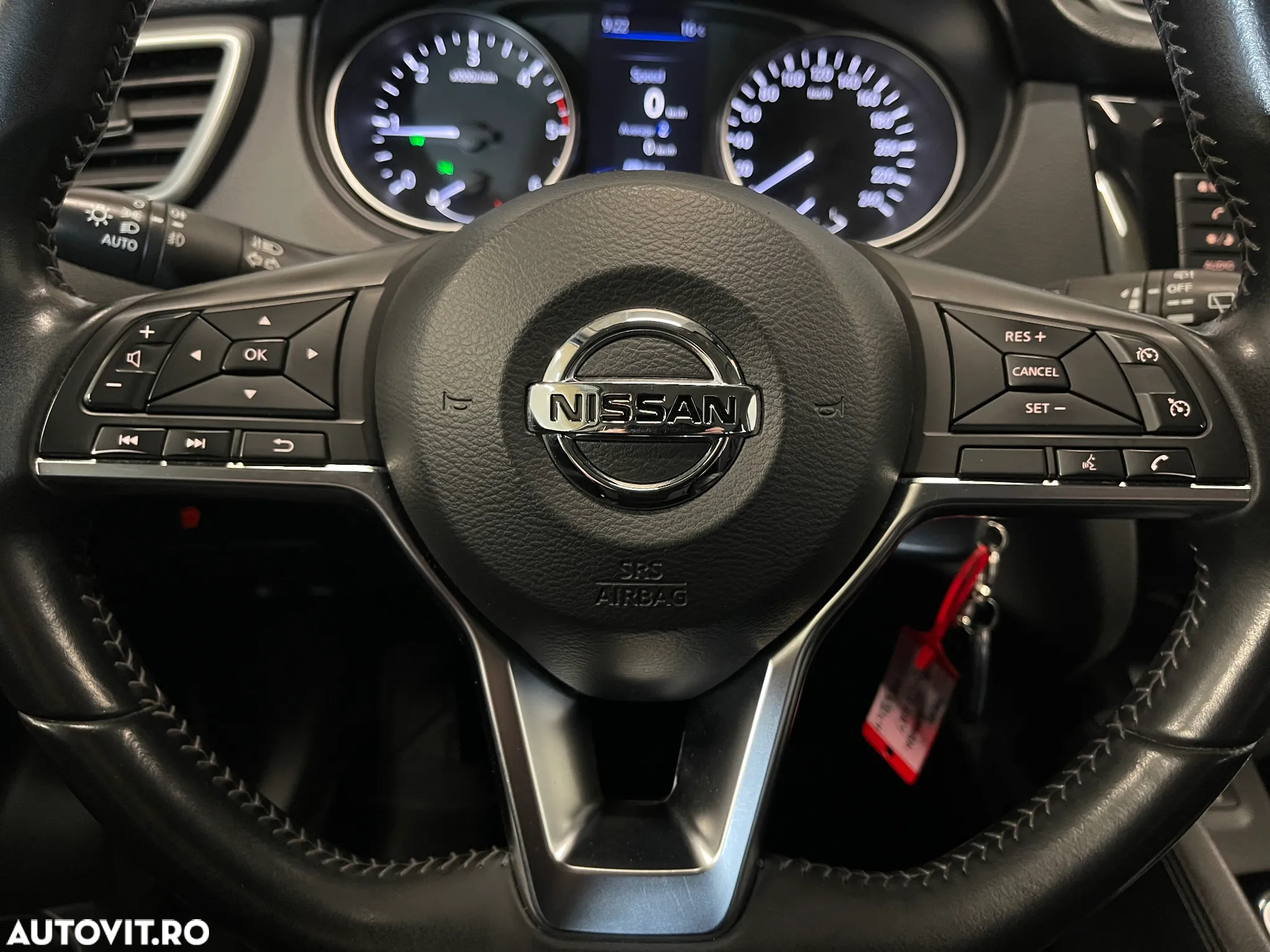Nissan Qashqai 1.7D 150CP ALL MODE 4X4-I Tekna - 18