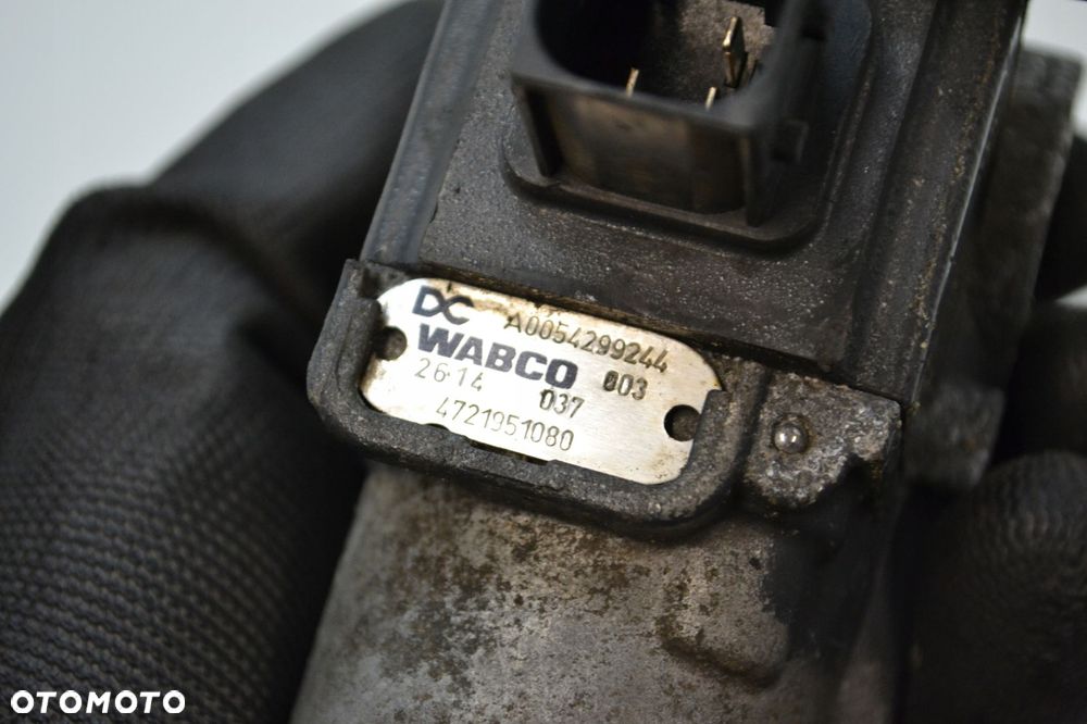 ZAWÓR MODULATOR ABS EBS MERCEDES AXOR ATEGO ACTROS A0054299244 - 6