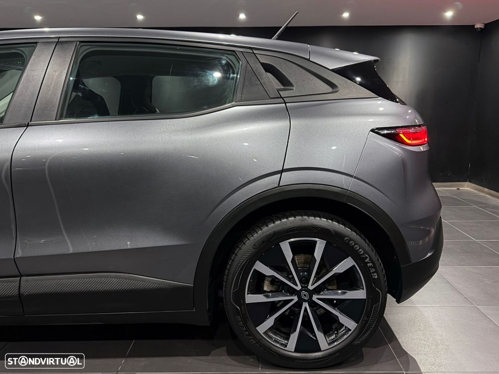 Renault Mégane E-Tech EV60 Iconic - 5