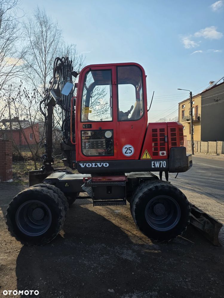Volvo EW 70 - 10