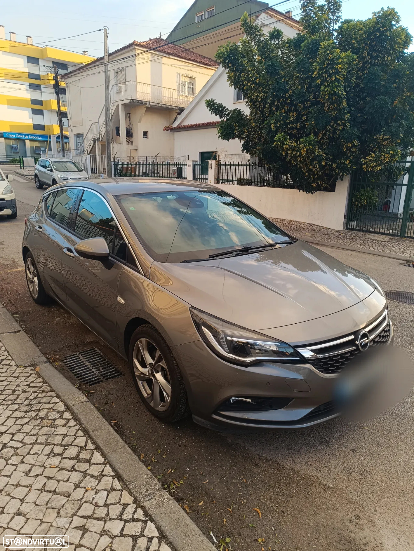 Opel Astra 1.4 T Dynamic Sport S/S - 2