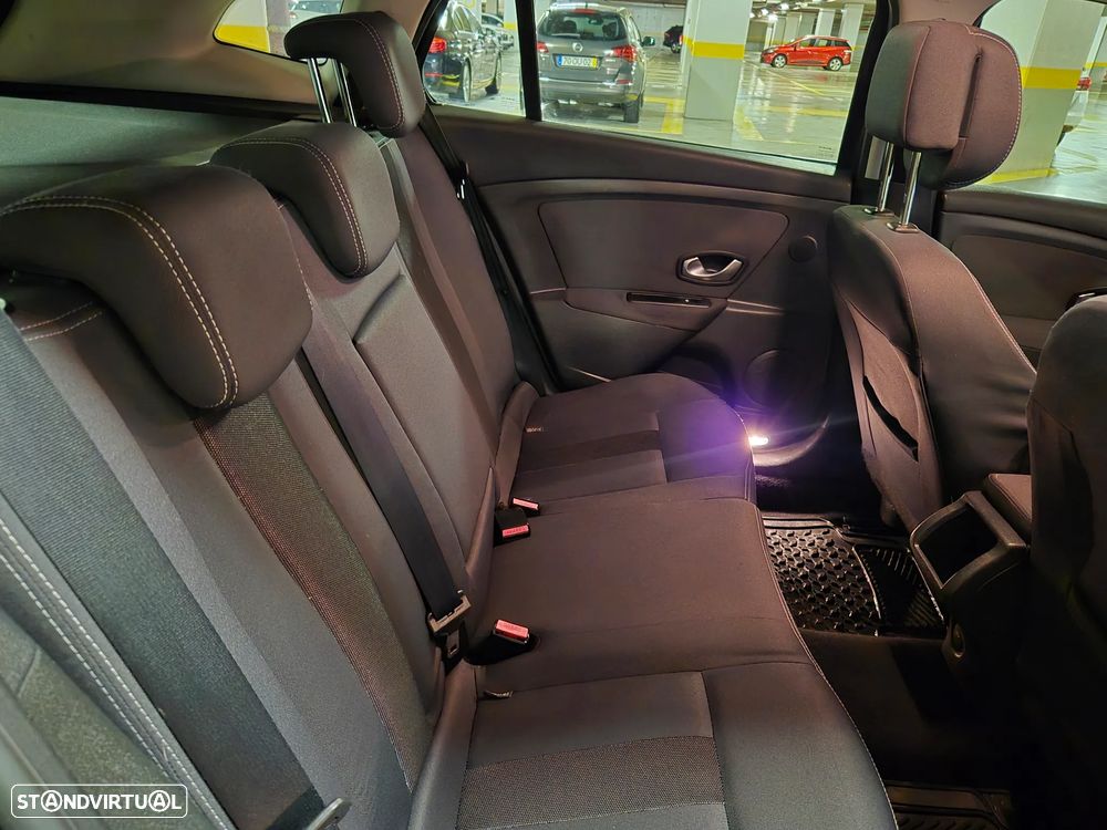 Renault Mégane Sport Tourer 1.5 dCi Dynamique - 38