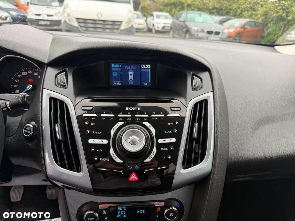Ford Focus - 17