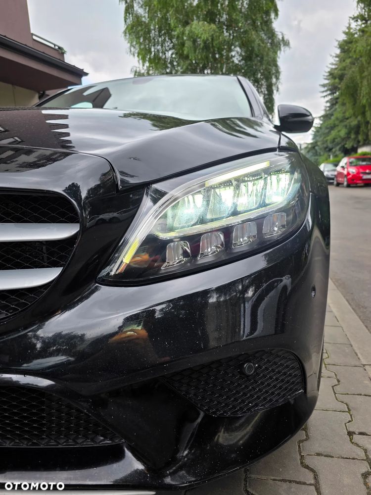 Mercedes-Benz Klasa C 200 4-Matic 9G-TRONIC - 7