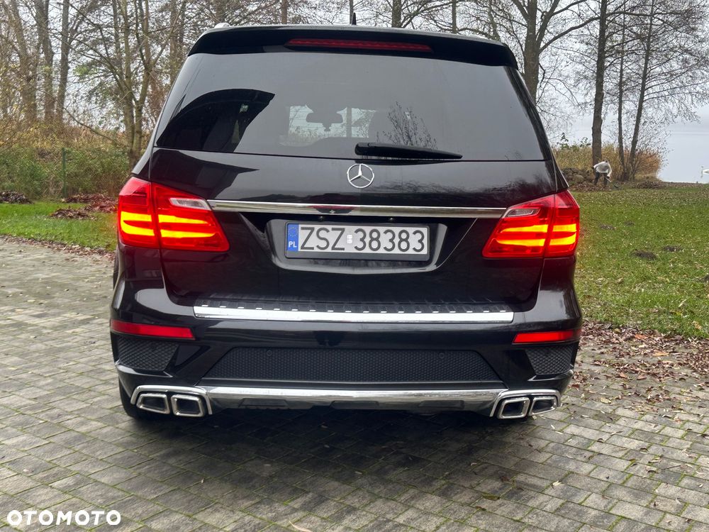 Mercedes-Benz GL 350 BlueTec 4-Matic - 5