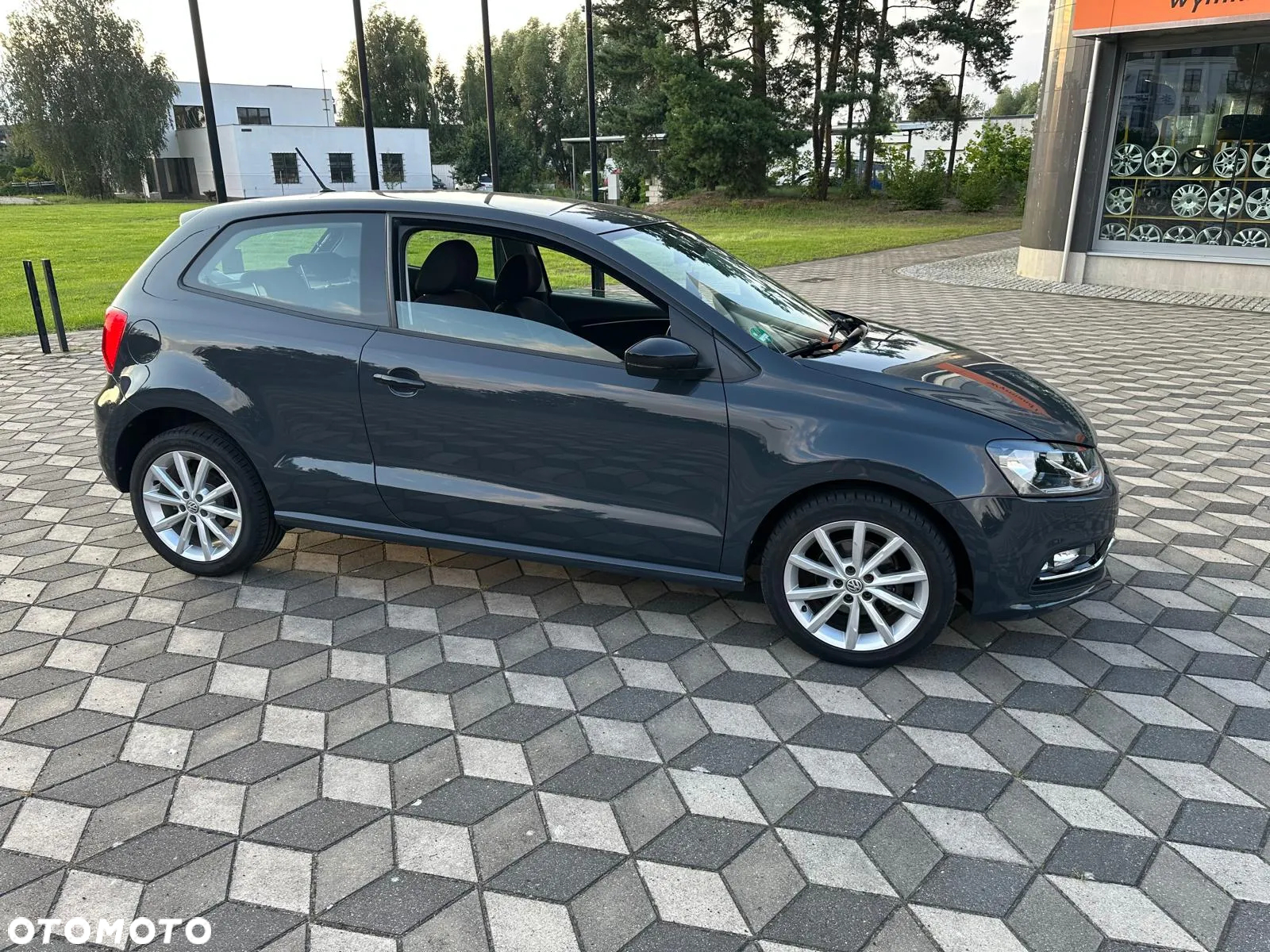 Volkswagen Polo - 13