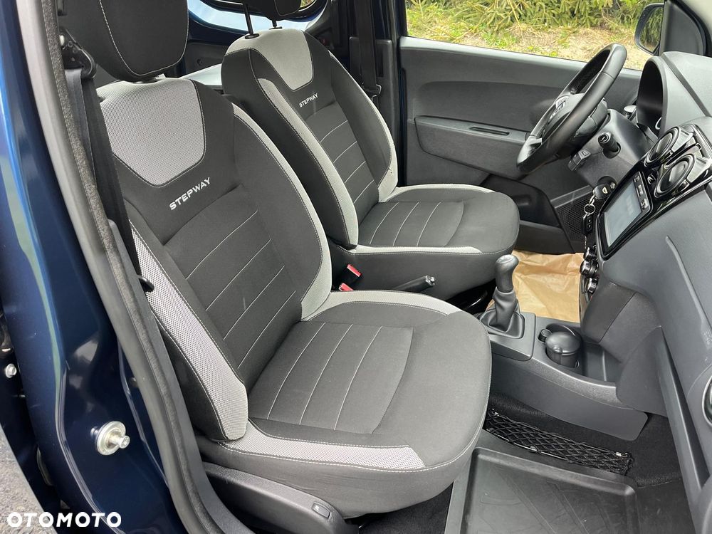 Dacia Dokker TCe 115 Stepway - 8