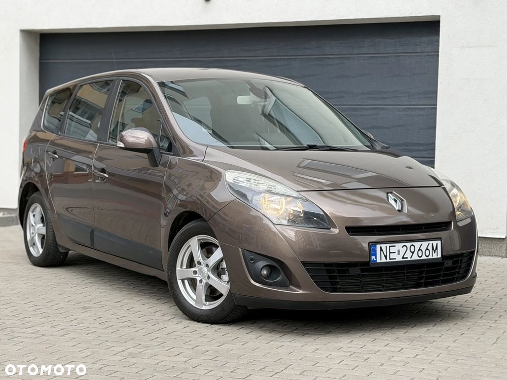 Renault Scenic 1.9 dCi Tech Run - 11