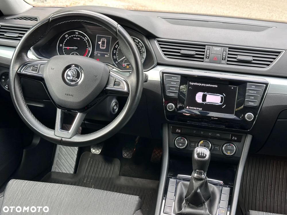 Skoda Superb 2.0 TDI Style - 19