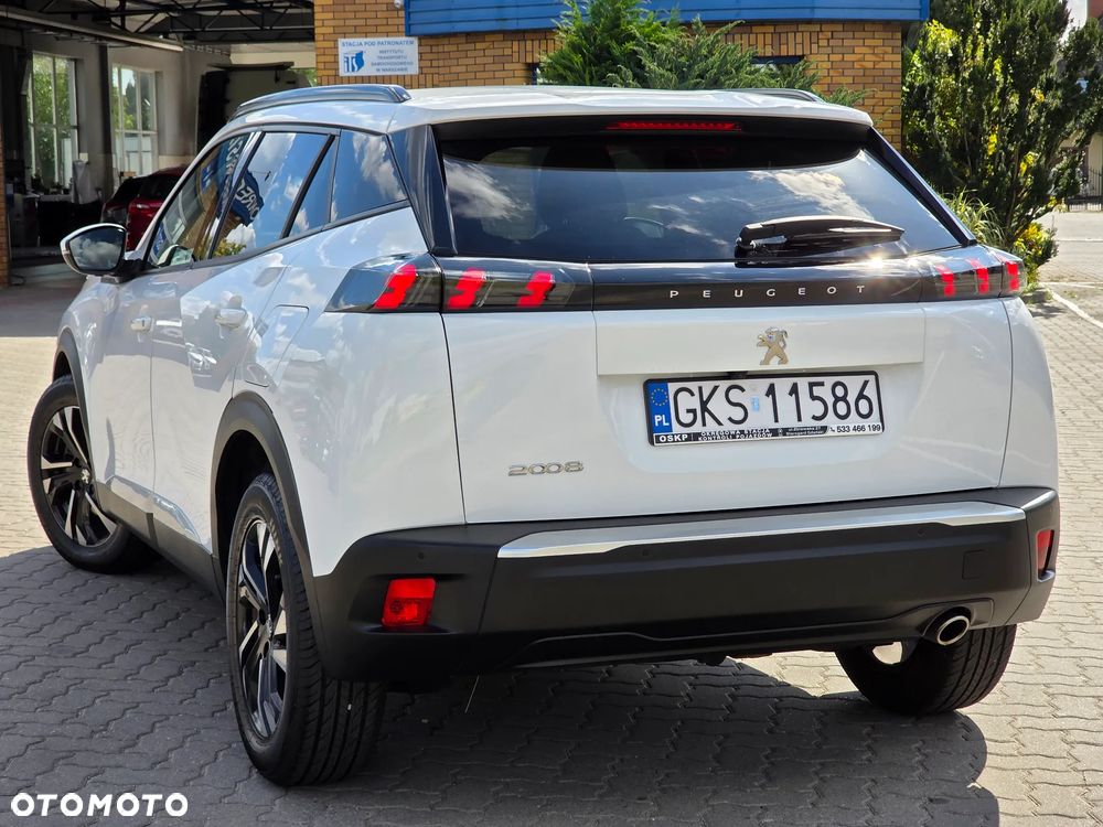 Peugeot 2008 1.5 BlueHDi Allure S&S EAT8 - 19