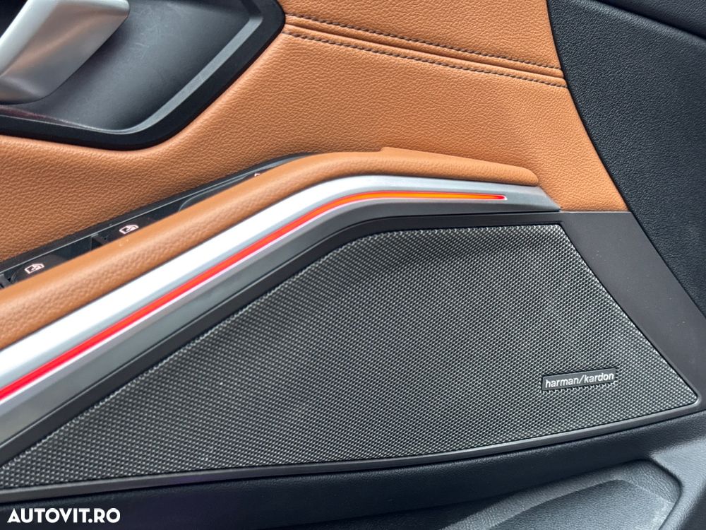 BMW Seria 3 330i AT - 21