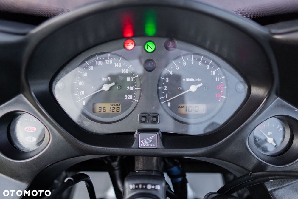 Honda CBF - 23