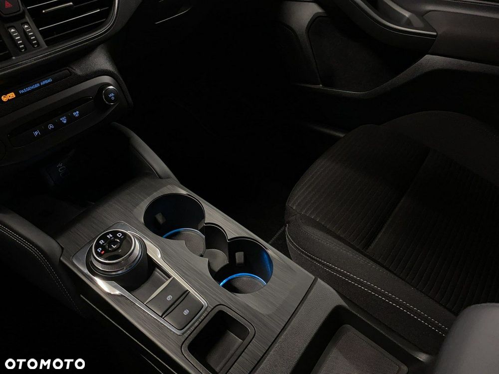 Ford Focus - 23