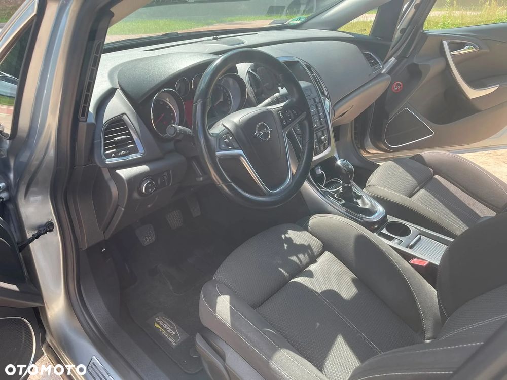 Opel Astra - 8