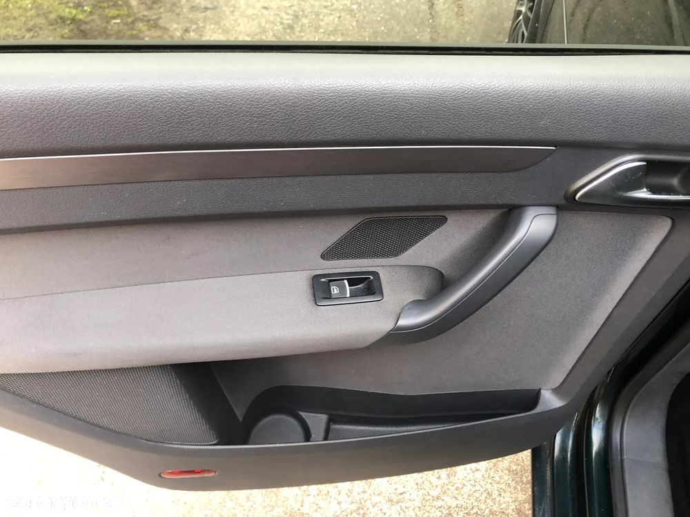 Volkswagen Touran 1.4 TSI Comfortline - 16