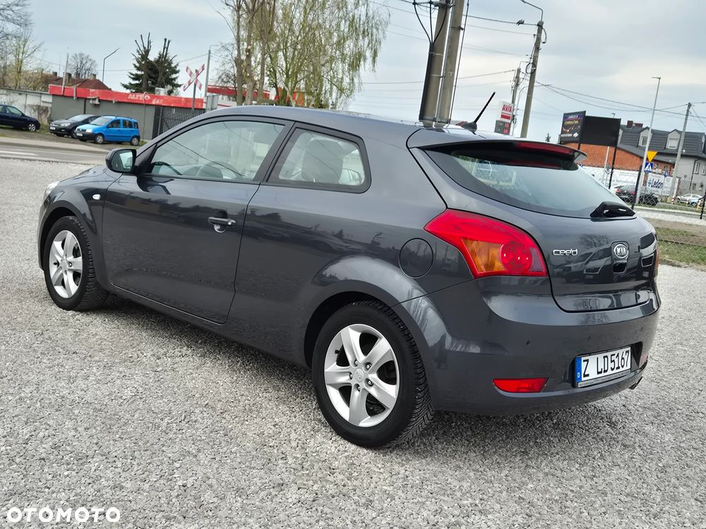 Kia ProCeed 1.4 Comfort - 10