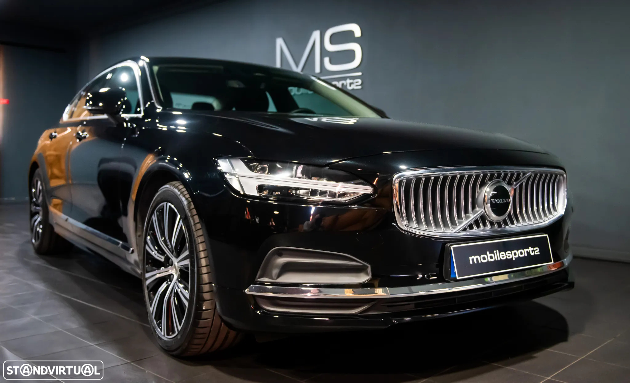 Volvo S90 2.0 B5 Plus Bright AWD - 4