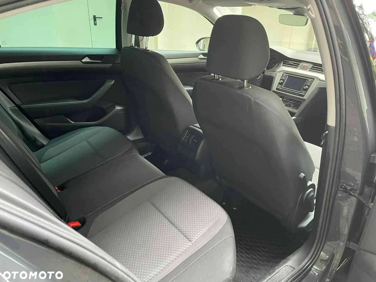 Volkswagen Passat 2.0 TDI EVO Essence DSG - 14