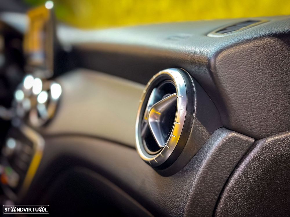 Mercedes-Benz CLA 180 - 16