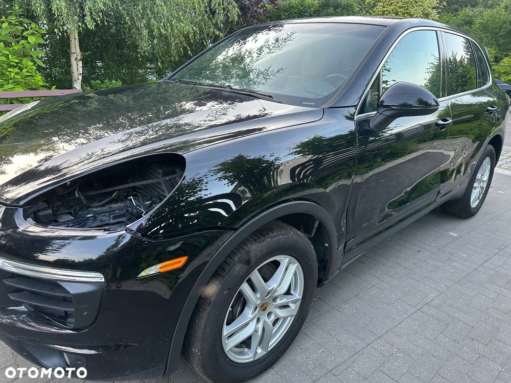 Porsche Cayenne Standard - 12