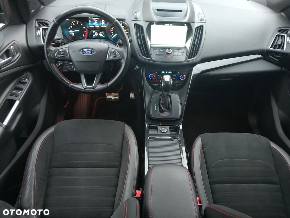 Ford Kuga - 16