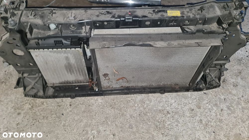 Renault Clio 20-22 R 1,3 tce pas przedni komplet - 3