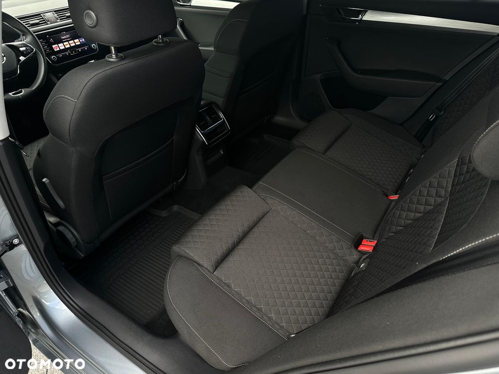 Skoda Superb 2.0 TDI Ambition - 13