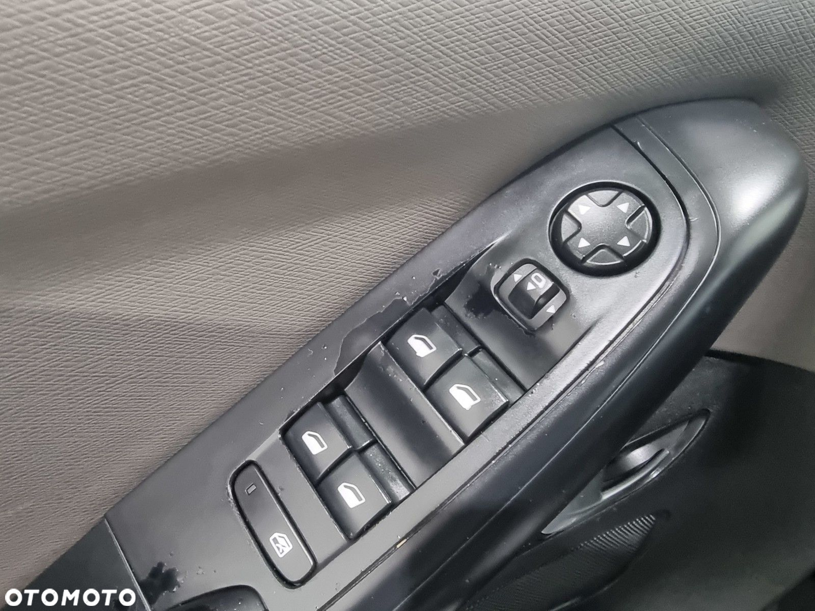 Citroën C4 Picasso - 11
