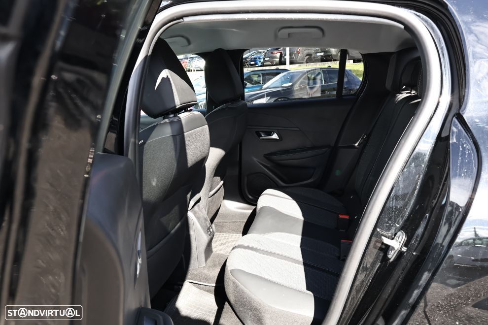 Peugeot 208 1.2 PureTech Allure - 15