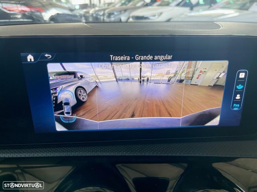 Mercedes-Benz A 200 Limousine 7G-DCT AMG Line Advanced - 21