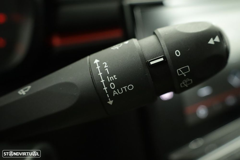 Citroën C3 1.2 PureTech C-Series - 16