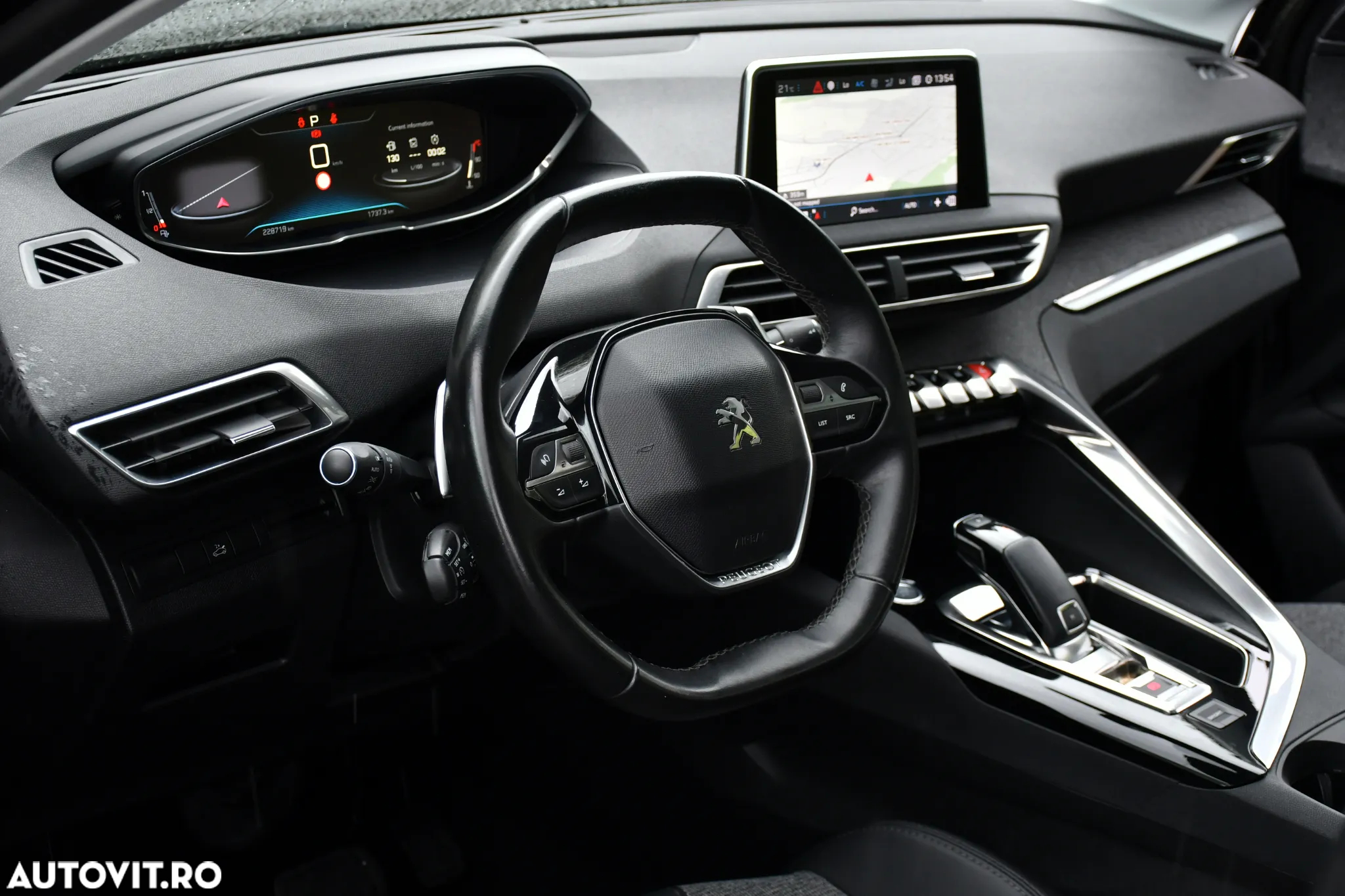 Peugeot 3008 BlueHDi 120 EAT6 Stop & Start Allure - 29
