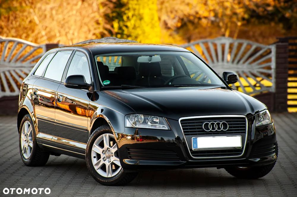 Audi A3 Sportback 1.6 Attraction - 2