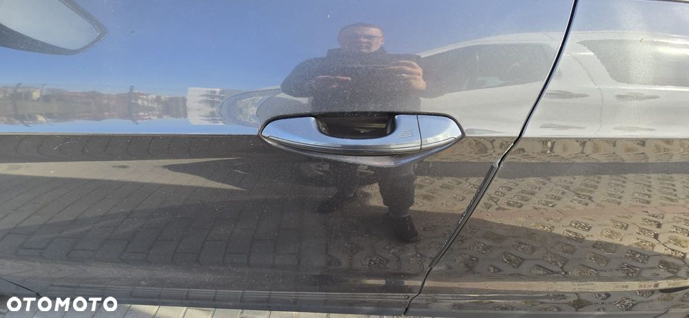 Ford S-Max 2.0 TDCi Titanium - 6