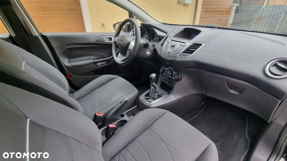 Ford Fiesta - 10