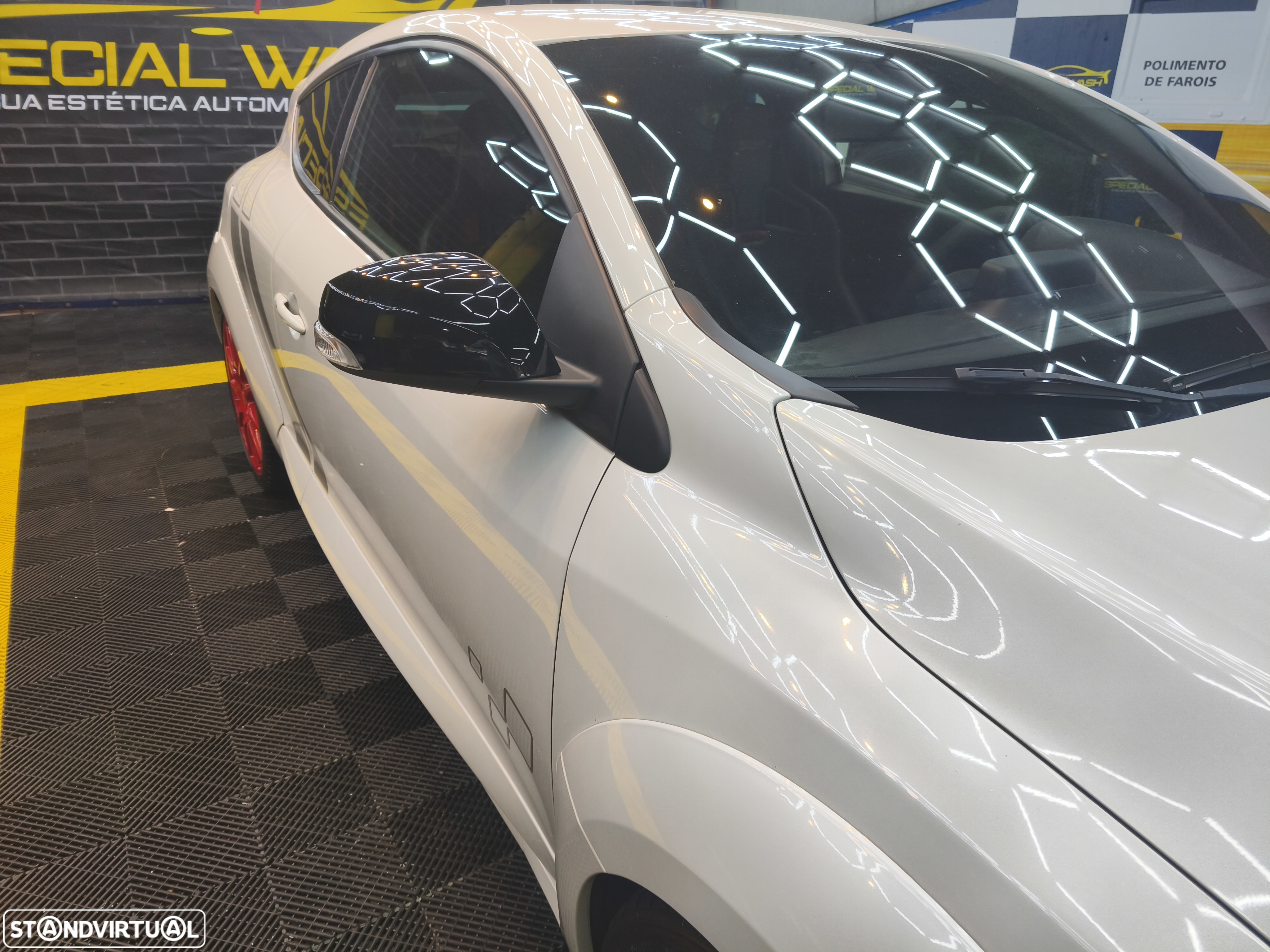 Renault Mégane Coupe 2.0 T RS - 38