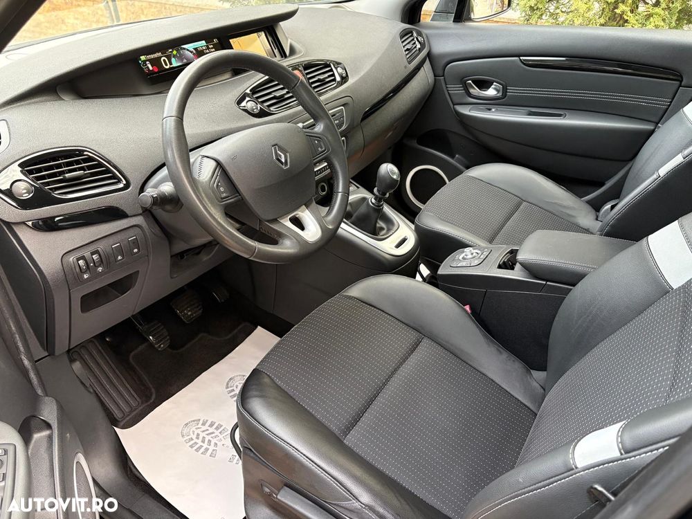 Renault Scenic - 8
