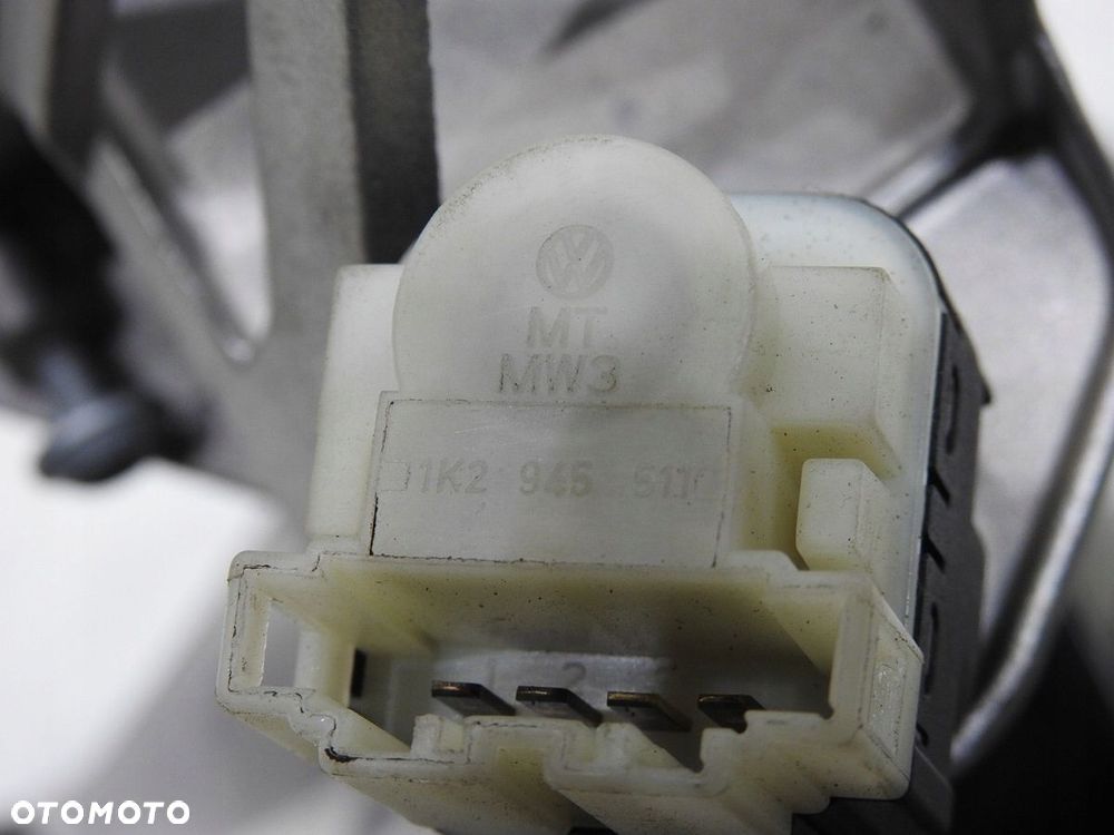 PEDAŁ HAMULCA AUTOMAT AUDI A6 C6 2.7 V6 TDI - 10