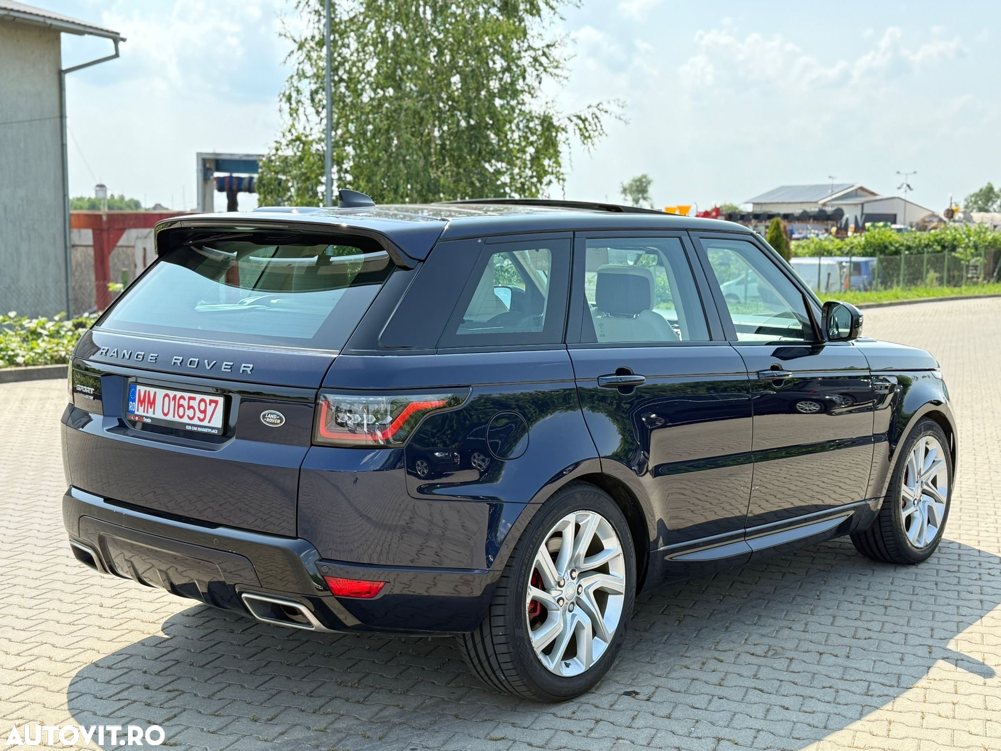 Land Rover Range Rover Sport 2.0 L PHEV HSE Dynamic - 16