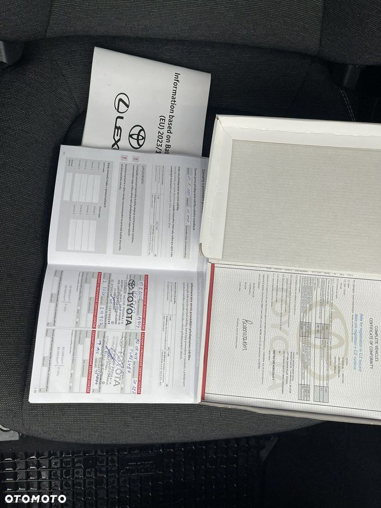 Toyota Corolla 1.8 Hybrid Comfort - 13